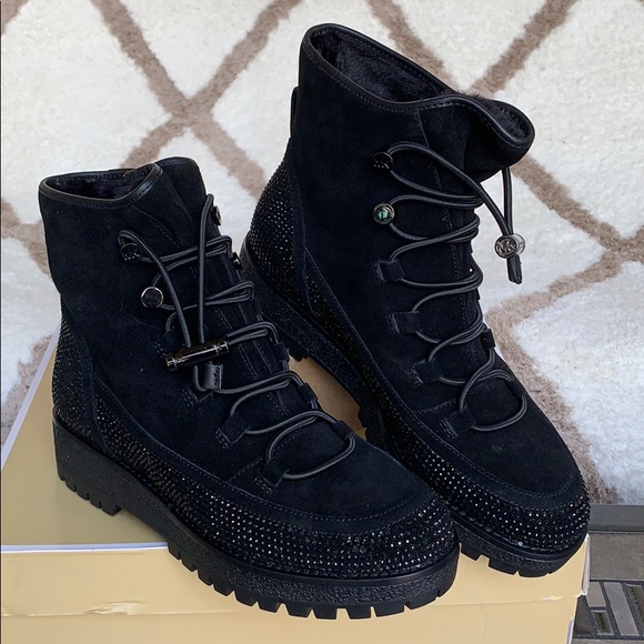 MICHAEL KORS MARLEY BOOTIE SUEDE BLACK - Picture 5 of 16